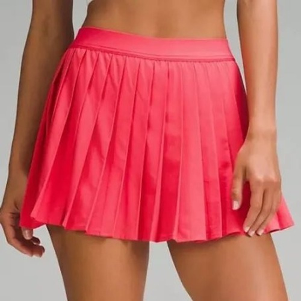 Lululemon Court Rival High-Rise Skirt Pink Pleated Tennis Skort LW8ALRS Size 4